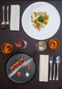 restaurant-gastronomique-le-sixieme-sens-rouen-6-6eme-vieux-marche-gueret-1880-26-dessus-mille-feuille-tarte-citron-200×288